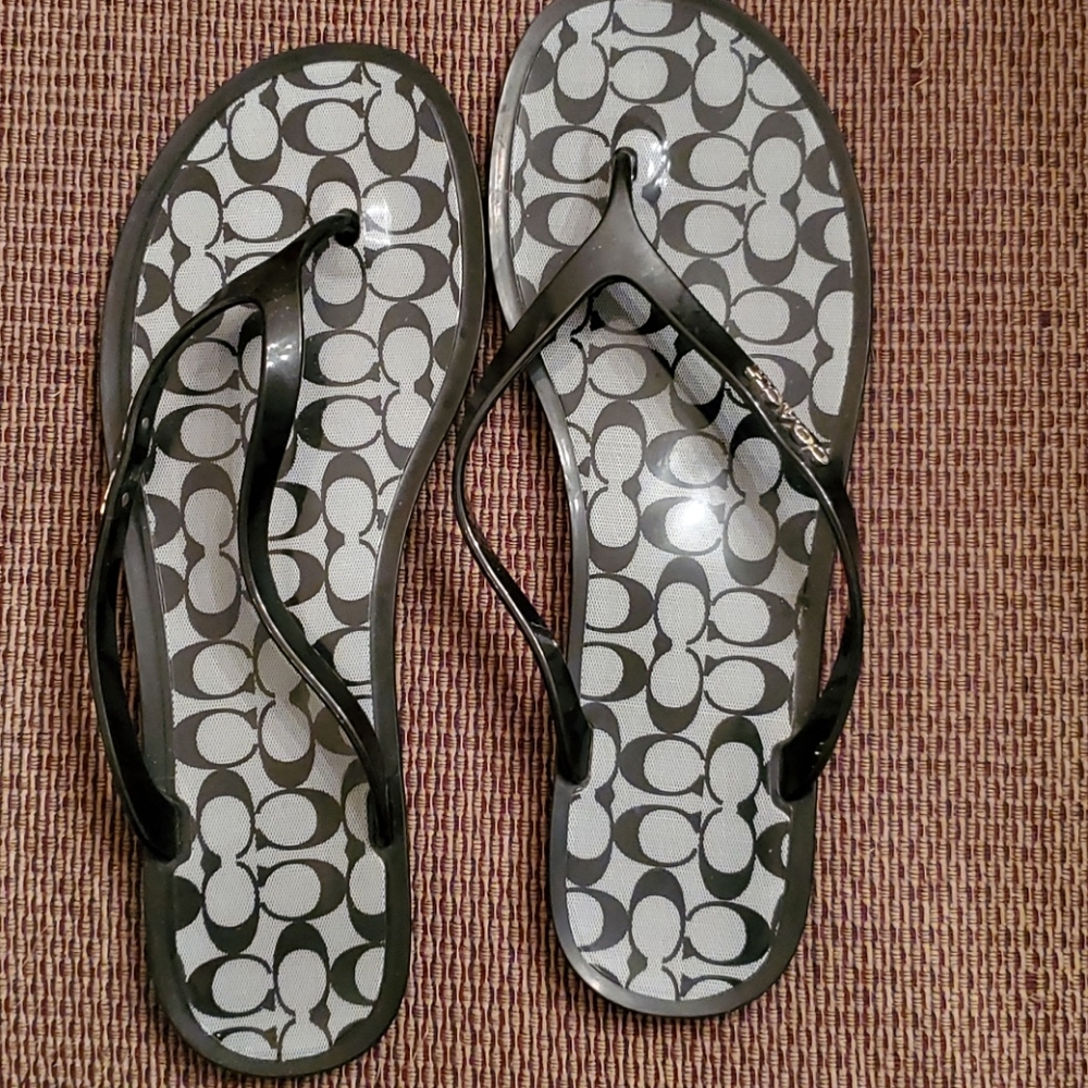 Coach flip flops